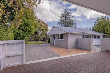 Photo of property in 223 Memorial Avenue, Burnside, Christchurch, 8053