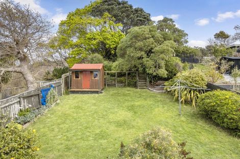 Photo of property in 17 Maarama Crescent, Aro Valley, Wellington, 6021