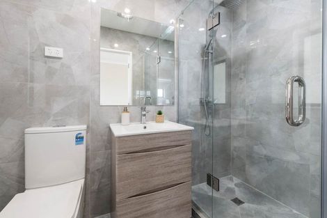 Photo of property in 69 Clevedon Road, Papakura, 2110