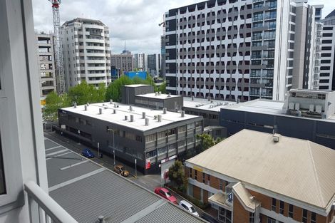 Photo of property in Q-central 44-58 Apartments, 5b/46 Liverpool Street, Auckland Central, Auckland, 1010