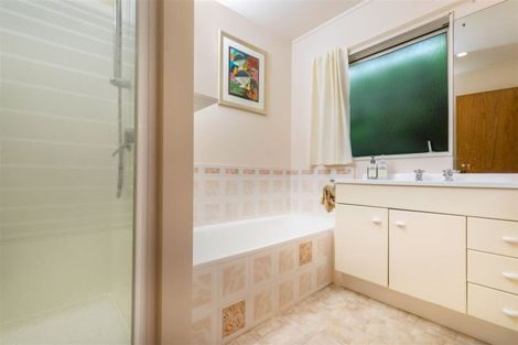 Photo of property in 19 Tainui Street, Torbay, Auckland, 0630