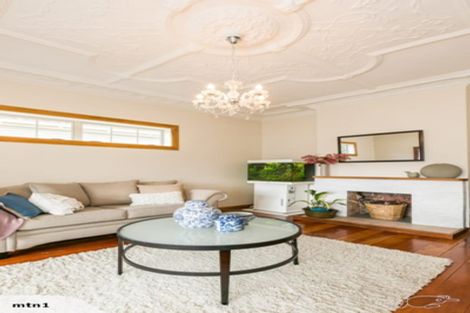 Photo of property in 7 Winifred Street, Napier South, Napier, 4110