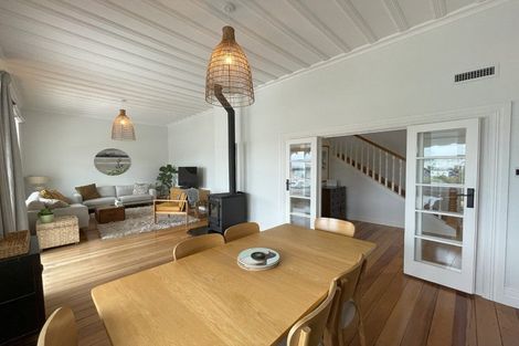 Photo of property in 11 Colenso Avenue, Hospital Hill, Napier, 4110