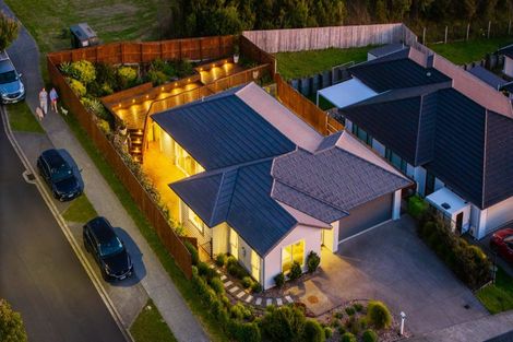 Photo of property in 55 Accolage Boulevard, Kumeu, 0810