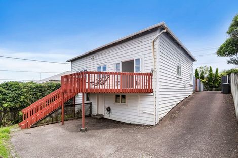 Photo of property in 3/720b Mount Eden Road, Mount Eden, Auckland, 1024