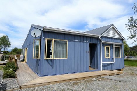 Photo of property in 10 Kilgour Street, Blackball, 7804