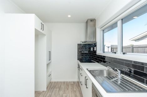 Photo of property in 5a Durham Street, Nawton, Hamilton, 3200