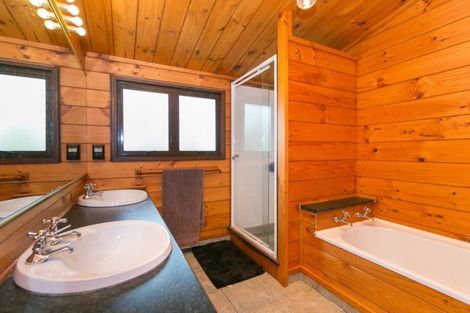 Photo of property in 267 Inland North Road, Tikorangi, Waitara, 4383