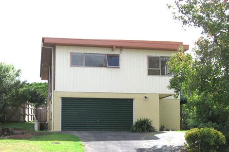 Photo of property in 46 Spence Road, Henderson, Auckland, 0612