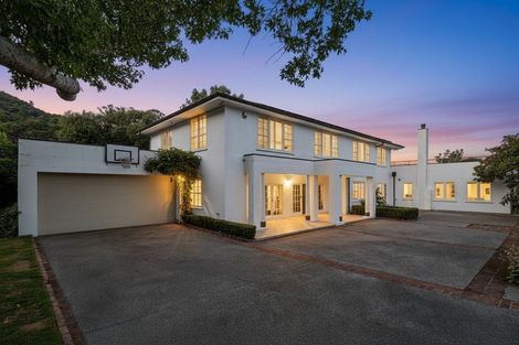 Photo of property in 25 Cheviot Road, Lowry Bay, Lower Hutt, 5013