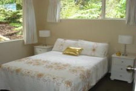 Photo of property in 23b Penguin Drive, Murrays Bay, Auckland, 0630