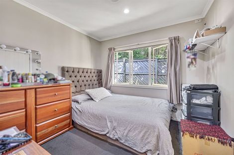 Photo of property in 18 Cinnabar Place, Westgate, Auckland, 0614