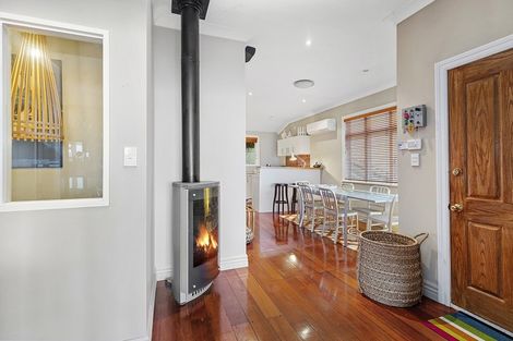 Photo of property in 23 Buckingham Street, Melrose, Wellington, 6023