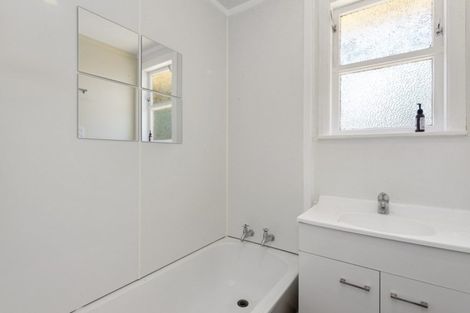 Photo of property in 369 Peachgrove Road, Fairfield, Hamilton, 3214