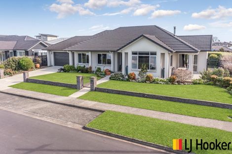 Photo of property in 24 William Andrew Road, Pukekohe, 2120