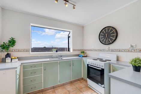 Photo of property in 2/21 Leven Lane, Totara Heights, Auckland, 2105