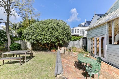 Photo of property in 17 Franklin Road, Freemans Bay, Auckland, 1011