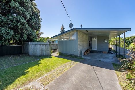 Photo of property in 50 Tasman Road, Otaki Beach, Otaki, 5512