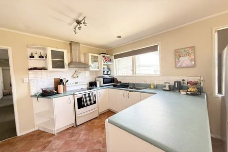 Photo of property in 12 Fiesta Drive, Half Moon Bay, Auckland, 2012