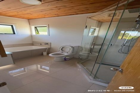 Photo of property in 115 Chelsea View Drive, Chatswood, Auckland, 0626