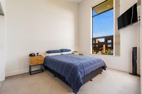 Photo of property in 25 Isitt Road, Hobsonville, Auckland, 0616