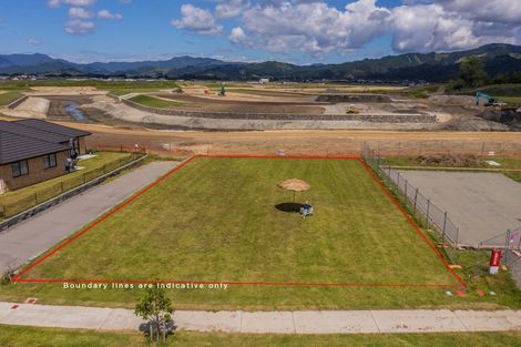 Photo of property in 121 Kupe Drive, Whitianga, 3510