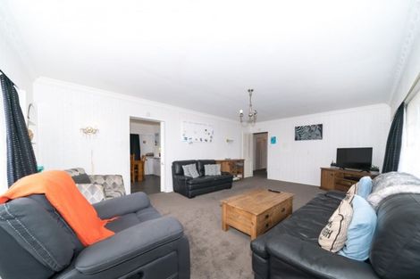 Photo of property in 102 Long Melford Road, Awapuni, Palmerston North, 4412