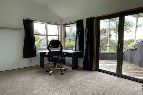 Photo of property in 2 Gilberd Place, Torbay, Auckland, 0630