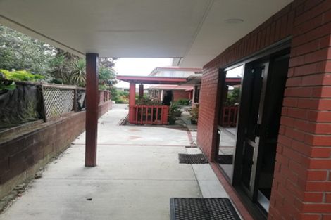 Photo of property in 31a Sutherland Road, Point Chevalier, Auckland, 1025