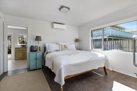 Photo of property in 132 Blue Pacific Parade, Riversdale Beach, Masterton, 5872