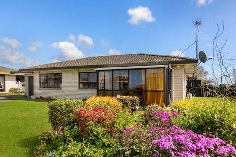 Photo of property in 1/12 Wellington Street, Papakura, 2110
