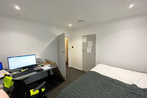 Photo of property in 9 Thames Street, Welbourn, New Plymouth, 4310