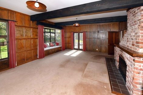 Photo of property in 32 Honeystone Street, Helensburgh, Dunedin, 9010