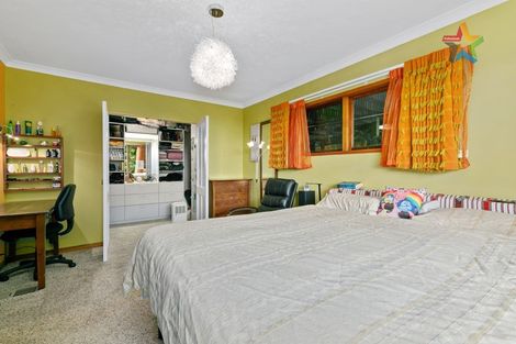 Photo of property in 138 Normandale Road, Normandale, Lower Hutt, 5010