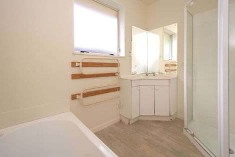 Photo of property in 2/9 Ruru Road, Linwood, Christchurch, 8062