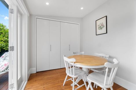 Photo of property in 34 Young Street, Somerfield, Christchurch, 8024