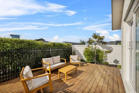 Photo of property in 7 Eminence Drive, Northwood, Christchurch, 8051