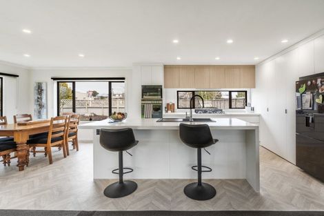 Photo of property in 226 Park Street, Winton, 9720