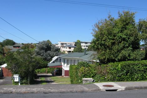 Photo of property in 1/17 Oban Road, Browns Bay, Auckland, 0630