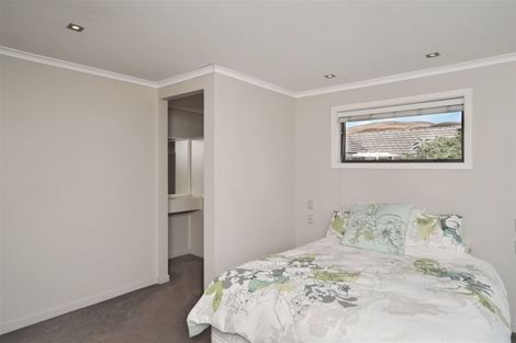 Photo of property in 15 Lascelles Street, Saint Martins, Christchurch, 8022