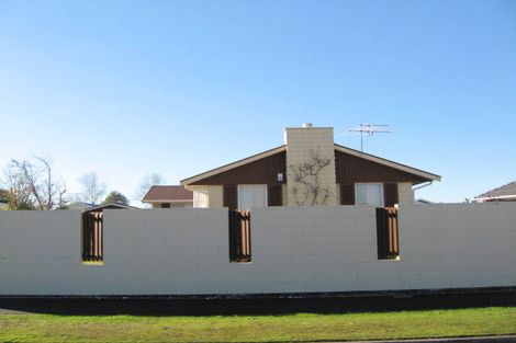 Photo of property in 37 Cardinal Drive, Hillmorton, Christchurch, 8025