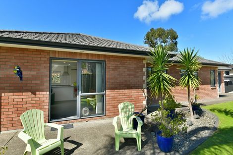 Photo of property in 15 Te Ruru Way, Stanmore Bay, Whangaparaoa, 0932