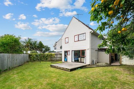 Photo of property in 12/19a Gray Avenue, Mangere East, Auckland, 2024