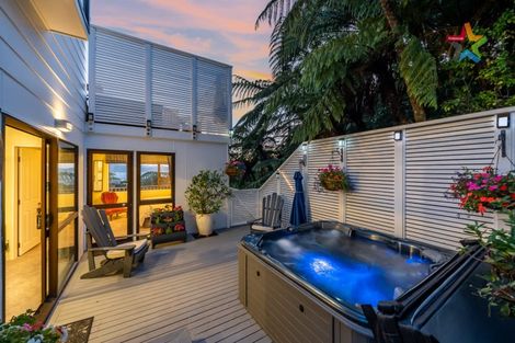 Photo of property in 18 Jacaranda Grove, Maungaraki, Lower Hutt, 5010