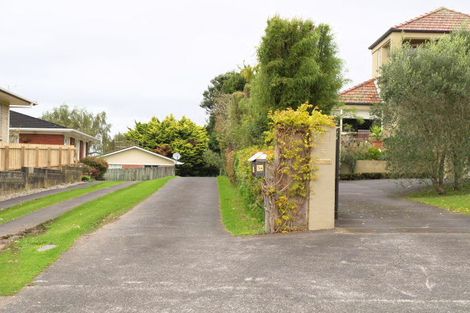 Photo of property in 5a Sale Street, Cockle Bay, Auckland, 2014