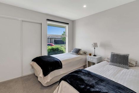 Photo of property in 22 Bradwell Crescent, Halswell, Christchurch, 8025