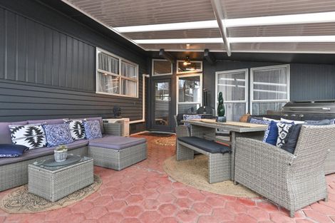 Photo of property in 30 Folkestone Drive, Flaxmere, Hastings, 4120