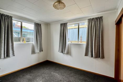 Photo of property in 32 Ure Street, South Hill, Oamaru, 9400