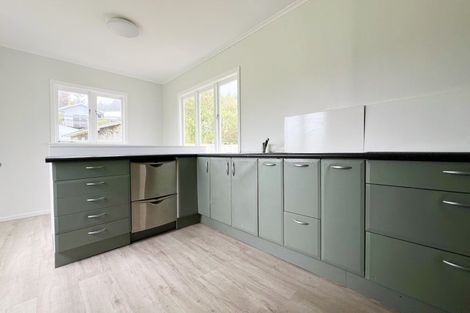 Photo of property in 1295 Rings Road, Coromandel, 3506