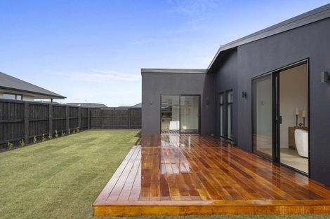 Photo of property in 33 Lusk Street, Rangiora, 7400